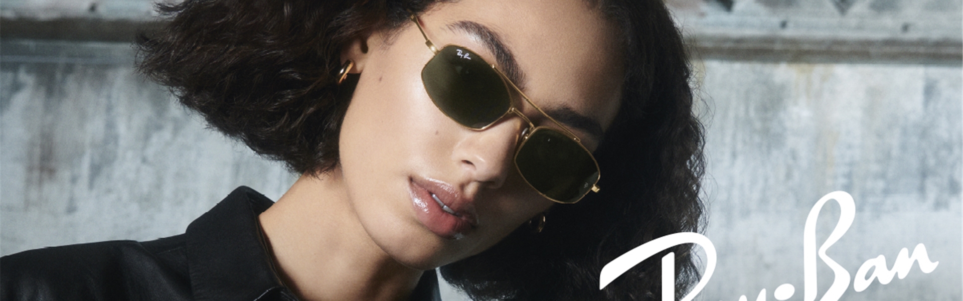 RAY BAN